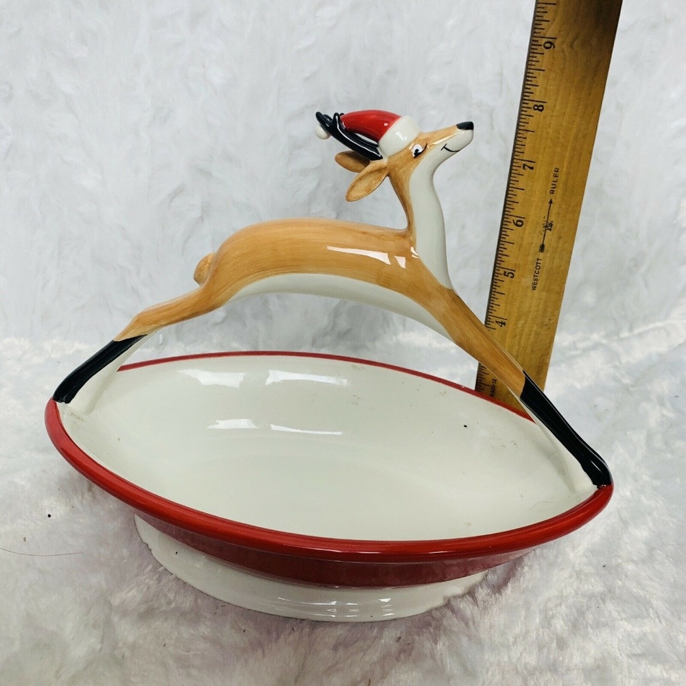❌SOLD❌Dept 56 Reindeer Christmas Basket Ceramic - Picture 6 of 7